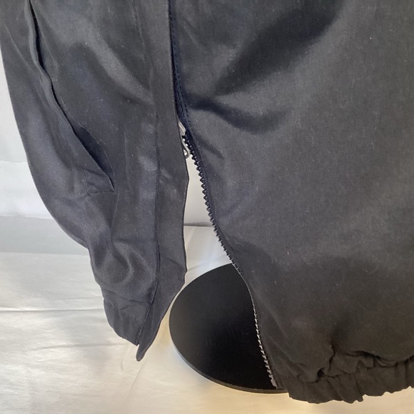 G-III NHL Pittsburgh Penguins Pullover Black and Gold Windbreaker Men’s Size XL - Picture 8 of 14